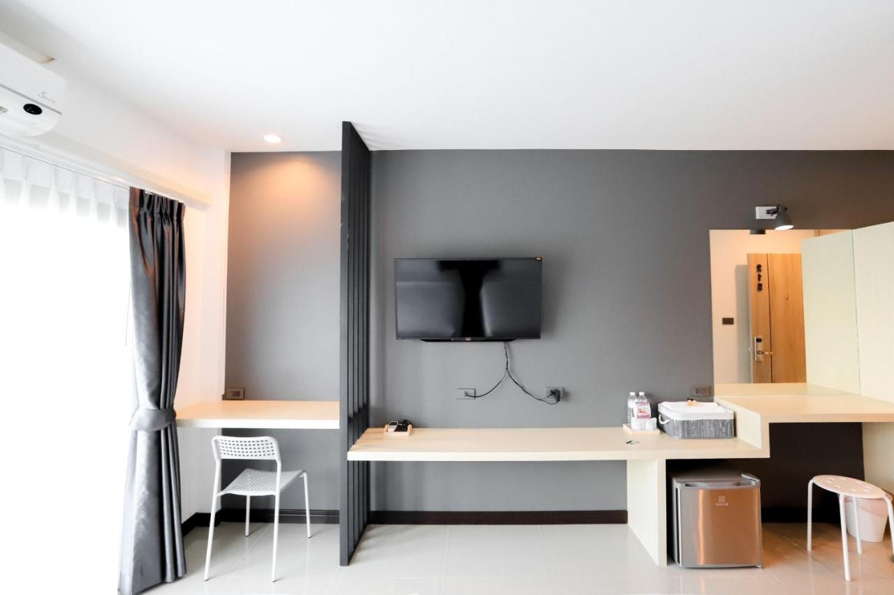 The Rest Hotel - ประจวบ Prachuap Khiri Khan Exterior photo